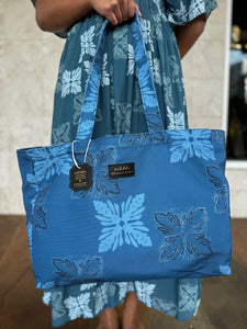 Canvas Beach Tote